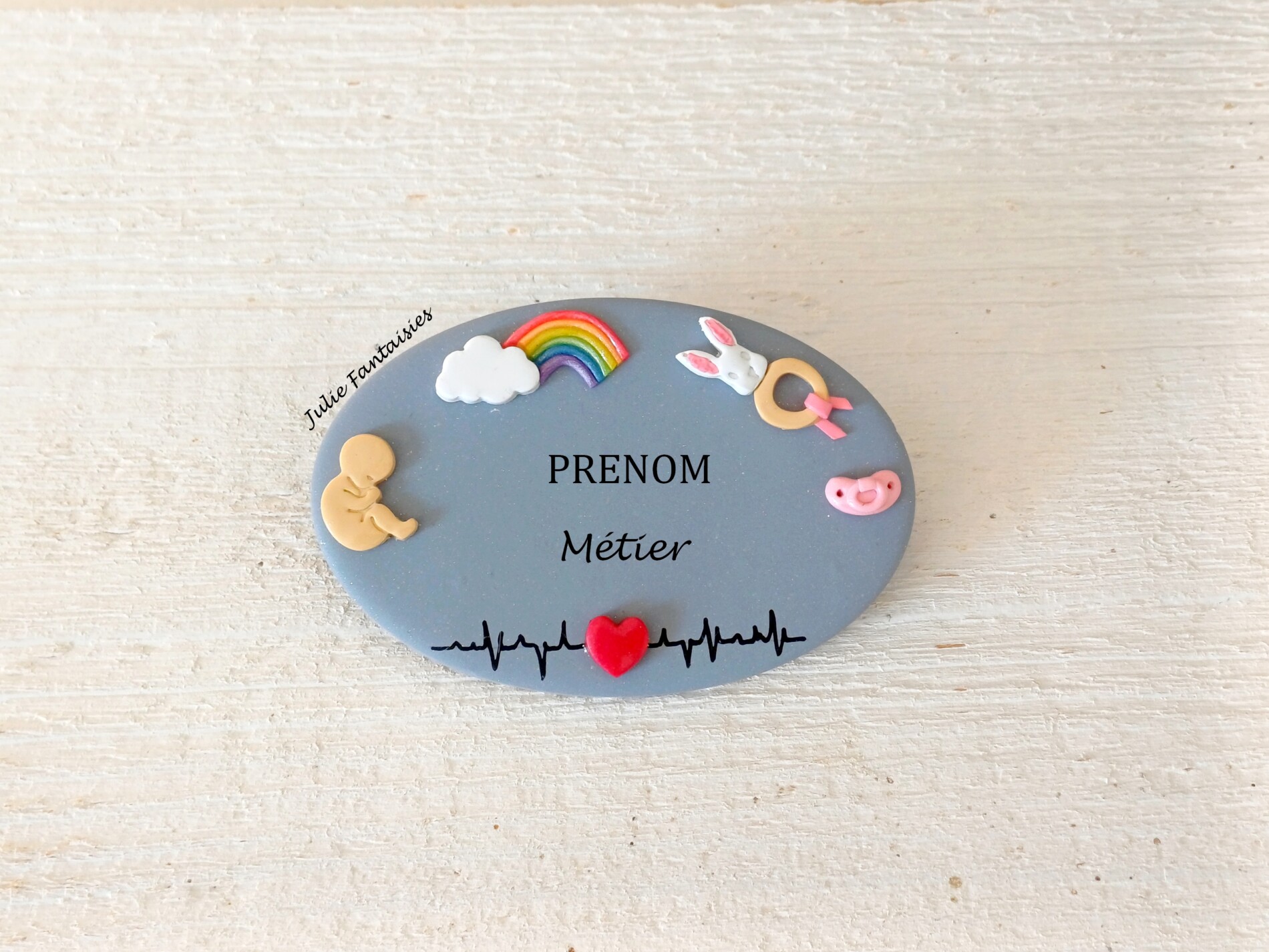 Badge métier soignant badge puericulture badge puericultrice badge sage femme badge bébé badge arc en ciel julie fantaisies badges