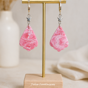 Boucles d&rsquo;oreilles bohème rose et argent