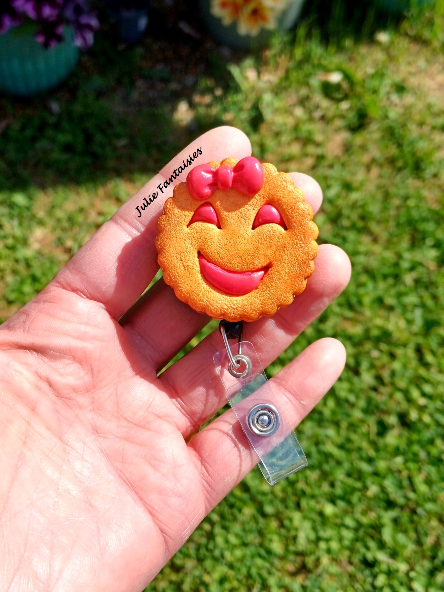 enrouleur badge accroche badge métier enrouleur BN fraise accroche badge BN fraise badge métier BN a la fraise julie fantaisies badges