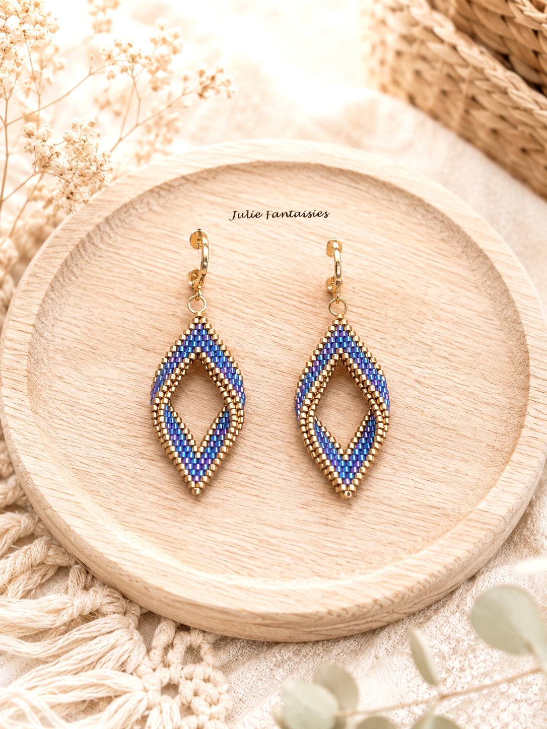 Boucles d'oreilles Twirl bleu et or julie fantaisies badges 2