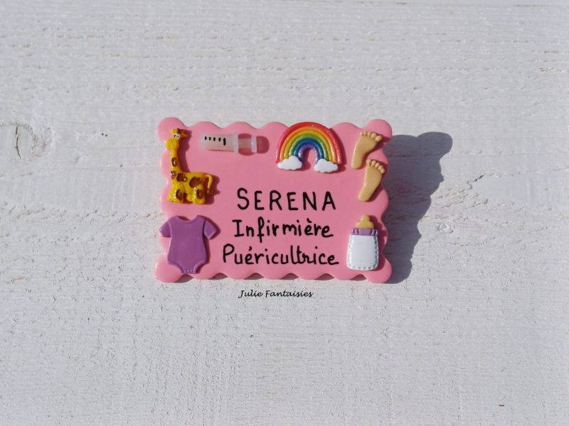 Badge métier infirmière puéricultrice badge personnalisé puériculture badge julie fantaisies infirmière puéricultrice
