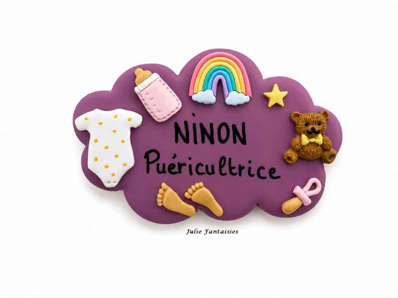 badges métier badge infirmière badge puéricultrice badge auxilaire badge interne badge étudiante badge psychologue badge julie fantaisies badge